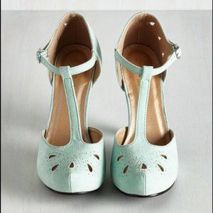 ModCloth the Zest is History Heels in Mint Size 9
